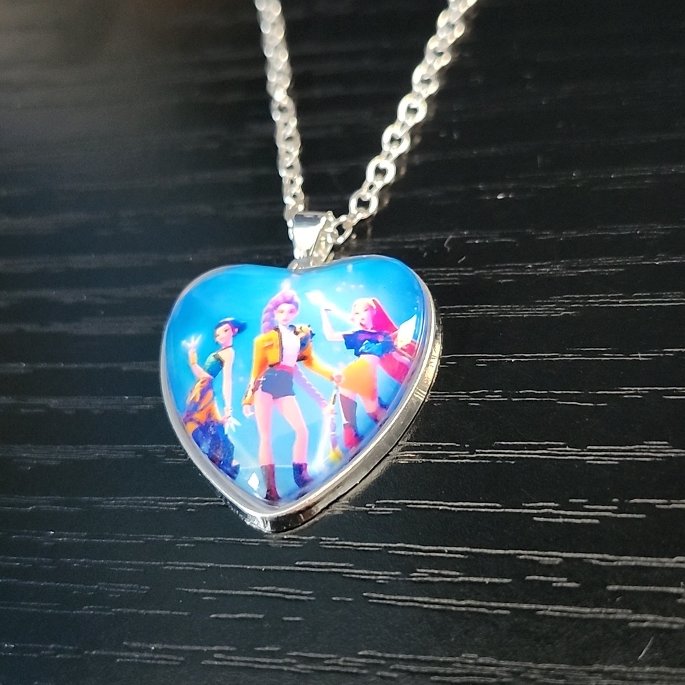 K-Pop Demon Hunters Huntrix Inspired Heart-Shaped Pendant Necklace